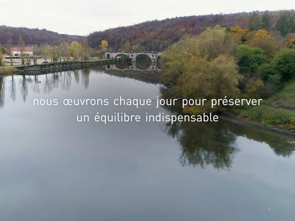 Vidéo corporate CDES par l'agence Kromi Vidéo corporate CDES par l'agence Kromi
