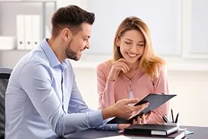 Kromi, secteur des services